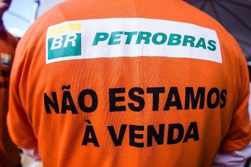 Federação dos Petroleiros recomenda suspensão de greve
