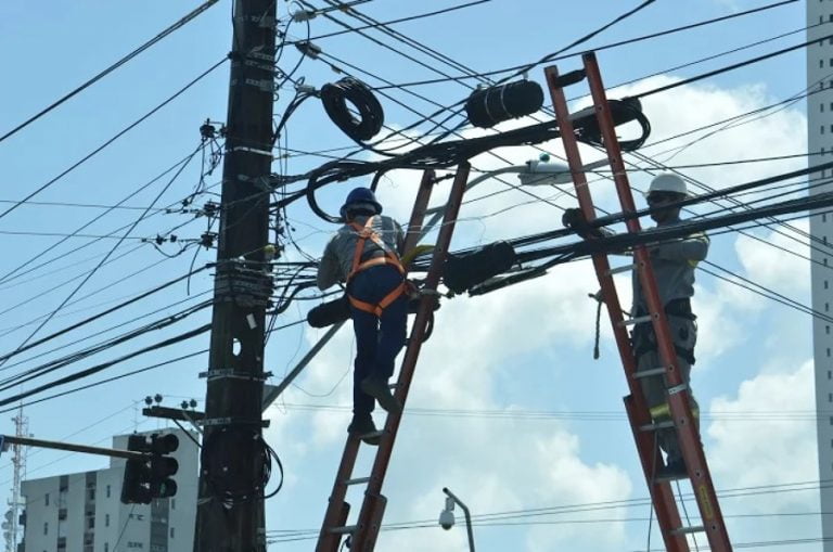 Paralisação prejudica instalação e manutenção de internet e celular
