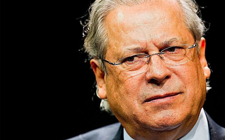TRF4 nega último recurso e autoriza prisão de José Dirceu