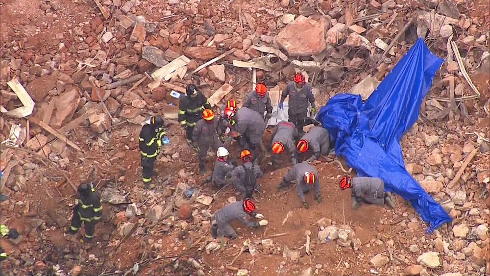 Corpo de um dos gêmeos de Riacho de Santana pode ter sido encontrado em escombros do prédio
