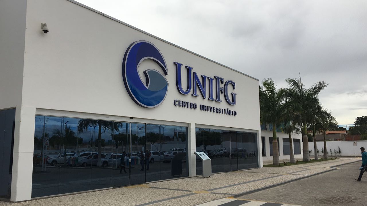 UniFG contrata profissionais para os polos de Santa Maria da Vitória e Seabra