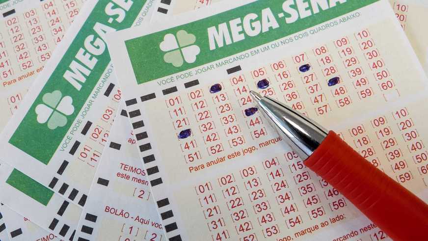 Acumulada, Mega-Sena pode pagar prêmio de R$ 60 milhões nesta quarta-feira