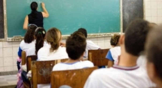 Senado aprova testes de visão e audição em alunos de escolas públicas