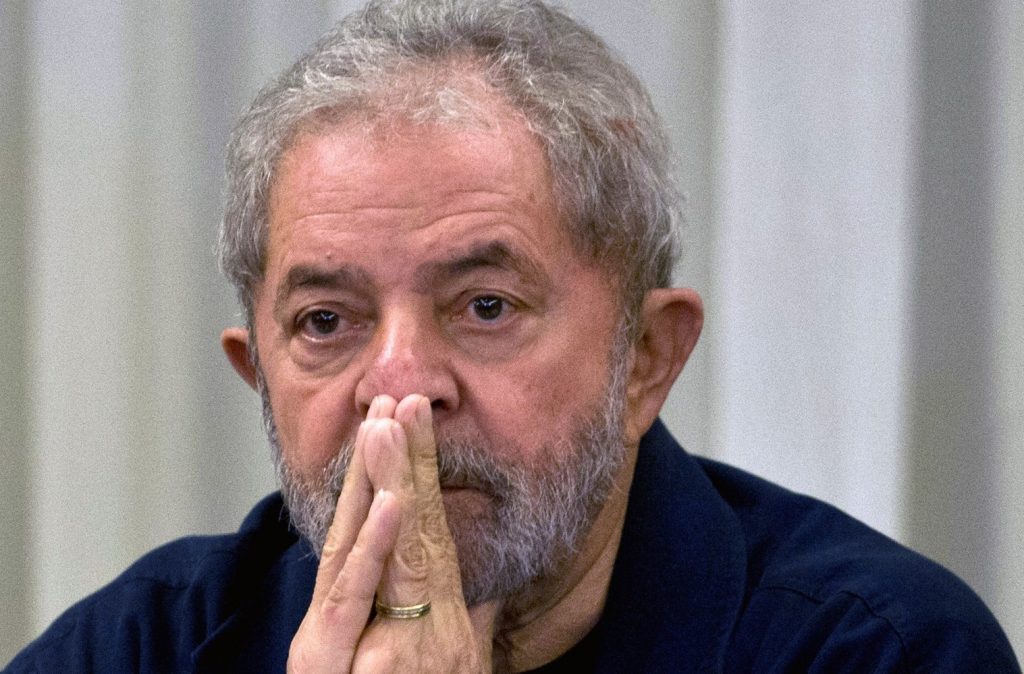 Ministro do STF decide levar ao plenário pedido de liberdade de Lula