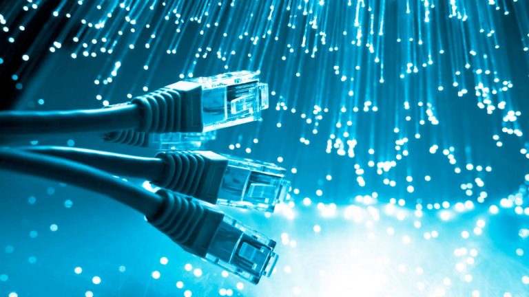 Governo lança consulta pública para estratégia das redes móveis 5G