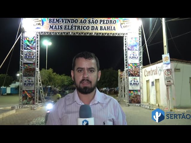 Vídeo: Primeira noite de São Pedro de Iuiú