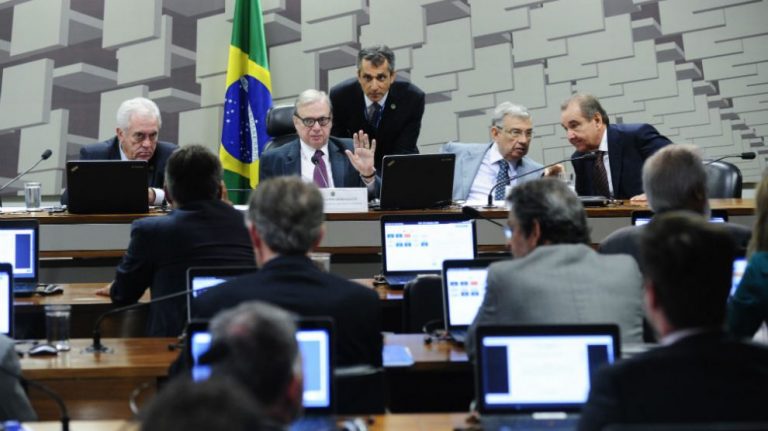 Proposta sobre distrato imobiliário é rejeitada em comissão do Senado
