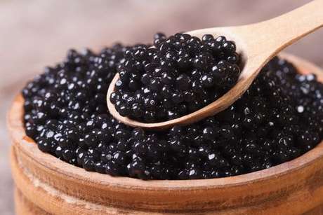Exército tem até 12 de julho para explicar à Justiça licitação para compra de caviar