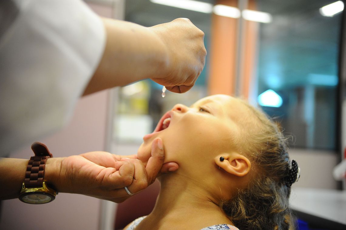 Mundo registrou 30 casos de pólio em 2018, diz OMS