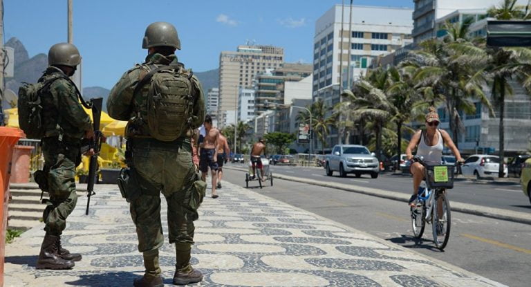 Forças Armadas fazem operação no Rio de Janeiro