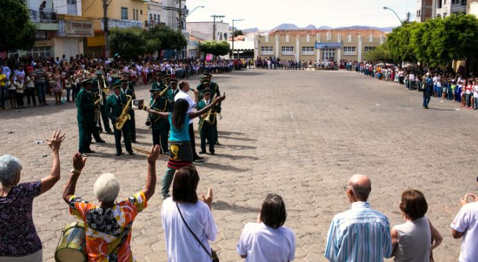 Guanambi 99 anos: Abraço da Cidade acontece neste terça (14)