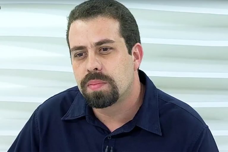 Guilherme Boulos é o primeiro a registrar candidatura à Presidência no TSE