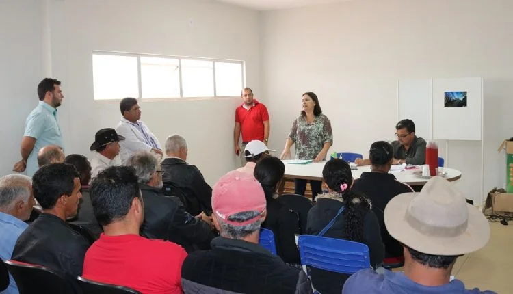 Caetité: após reunião com a comunidade, representantes da prefeitura propõe intervenção no lixão