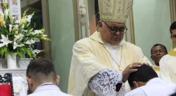 Caetité: Dom Carvalho ordena dois diáconos, após três anos sem ordenação na diocese