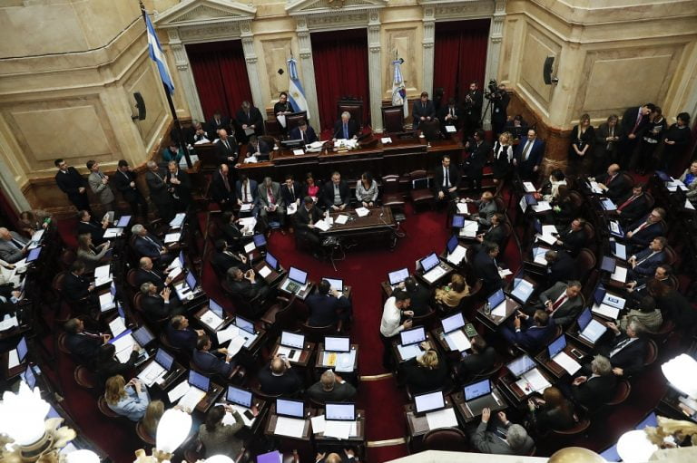 Senado argentino rejeita descriminalizar o aborto