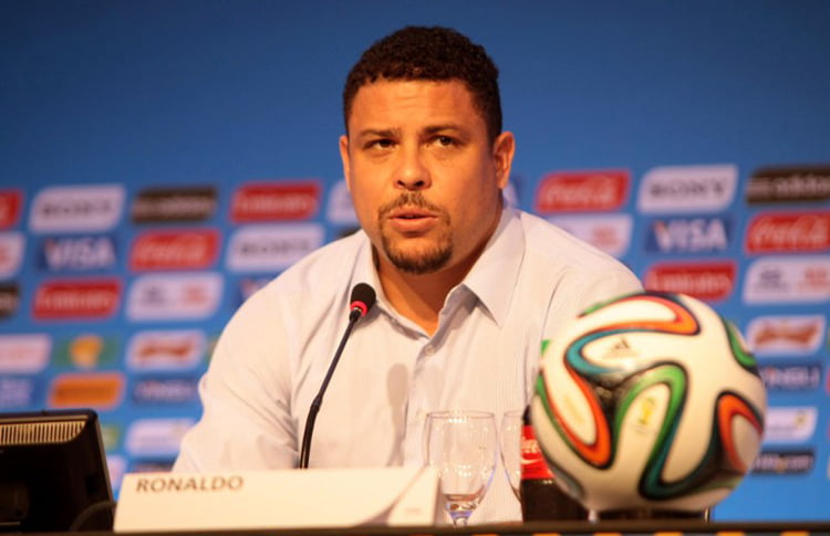 Ronaldo Fenômeno está perto de comprar clube espanhol da primeira divisão