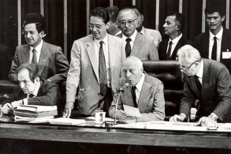 30 anos da Constituição: mudar texto exige quórum elevado e negociação
