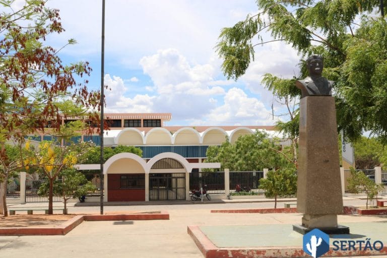 Colegio modelo gbi 4