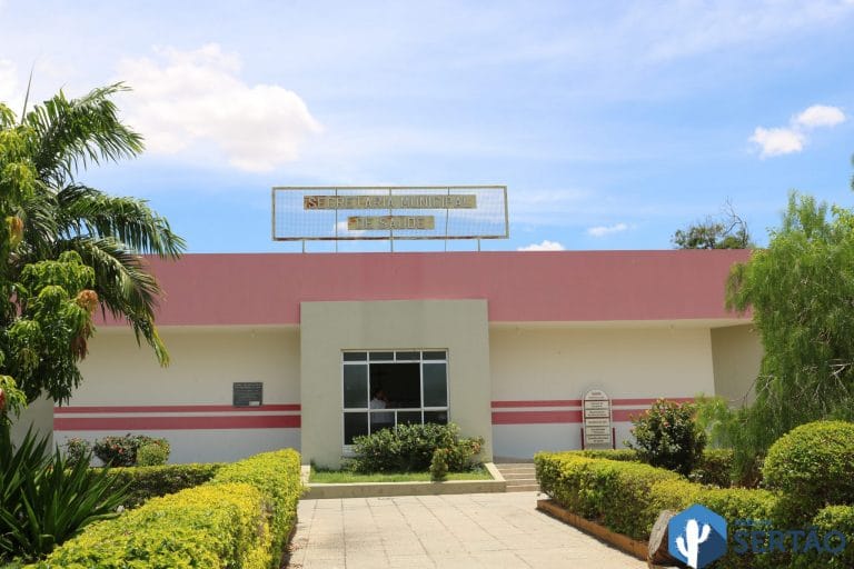 Vacinação contra a Covid-19 em Guanambi