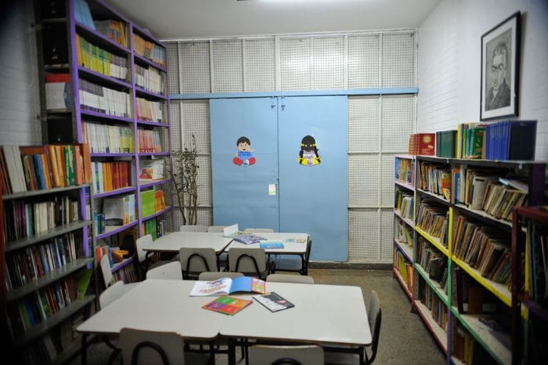 Periferia das cidades concentra 87% das bibliotecas comunitárias