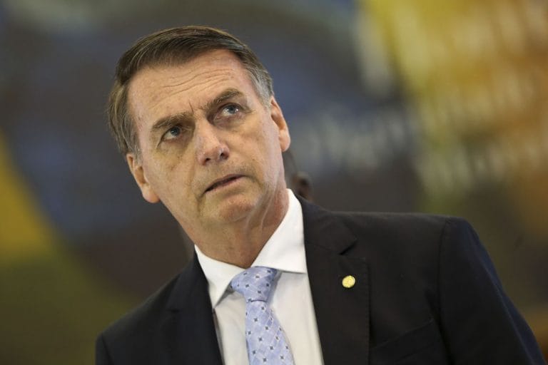 Bolsonaro: STF tem de acordar para rever homologação de terra indígena