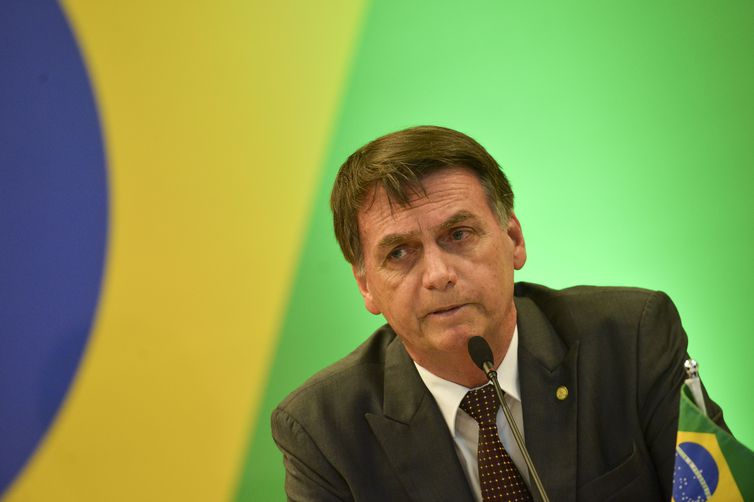 Bolsonaro chega hoje a Brasília para reuniões com MDB, PRB, PR e PSDB