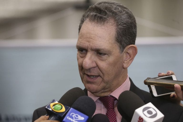 STJ mantém suspensão de repasses a empresas de transporte no Rio