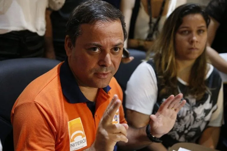 Prefeito de Niterói é preso em operação da Lava Jato no Rio