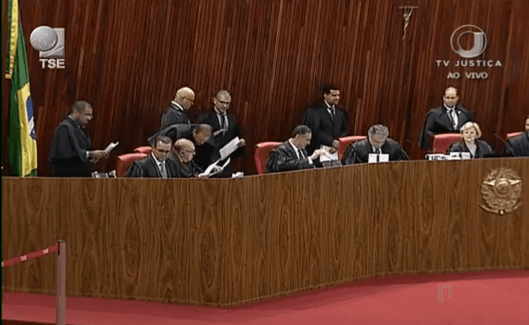 Ao vivo: TSE julga recurso contra candidatura de Charles Fernandes