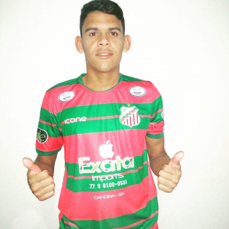 Zagueiro confirma permanência na lusa guanambiense pela quarta temporada