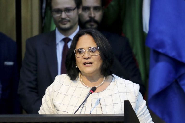 Primeira versão de MP sobre ensino domiciliar está pronta, diz governo