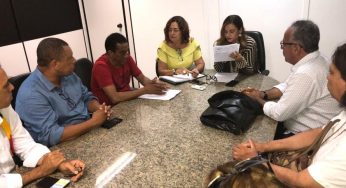 Diretores de escolas estaduais ameaçam renúncia coletiva na Bahia