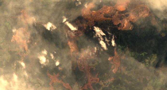 Imagens de satélite de Brumadinho mostram dimensão da tragédia