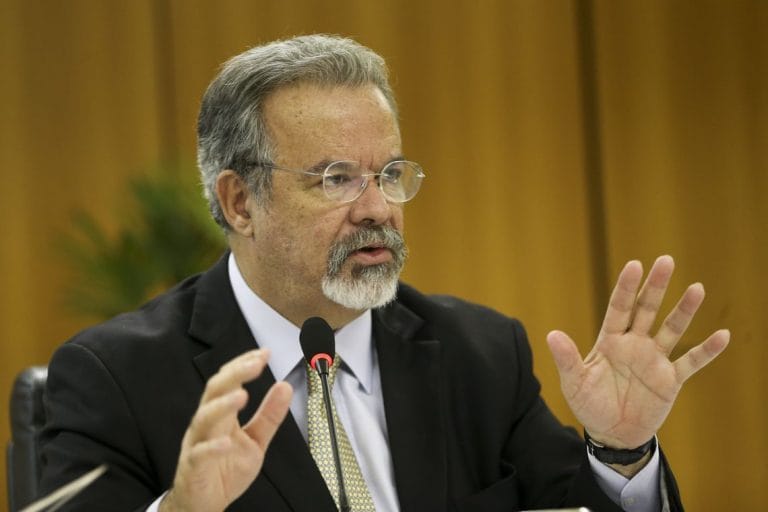 Jugmann pede atenção especial ao sistema carcerário