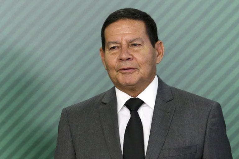Amazônia brasileira está segura, diz Mourão
