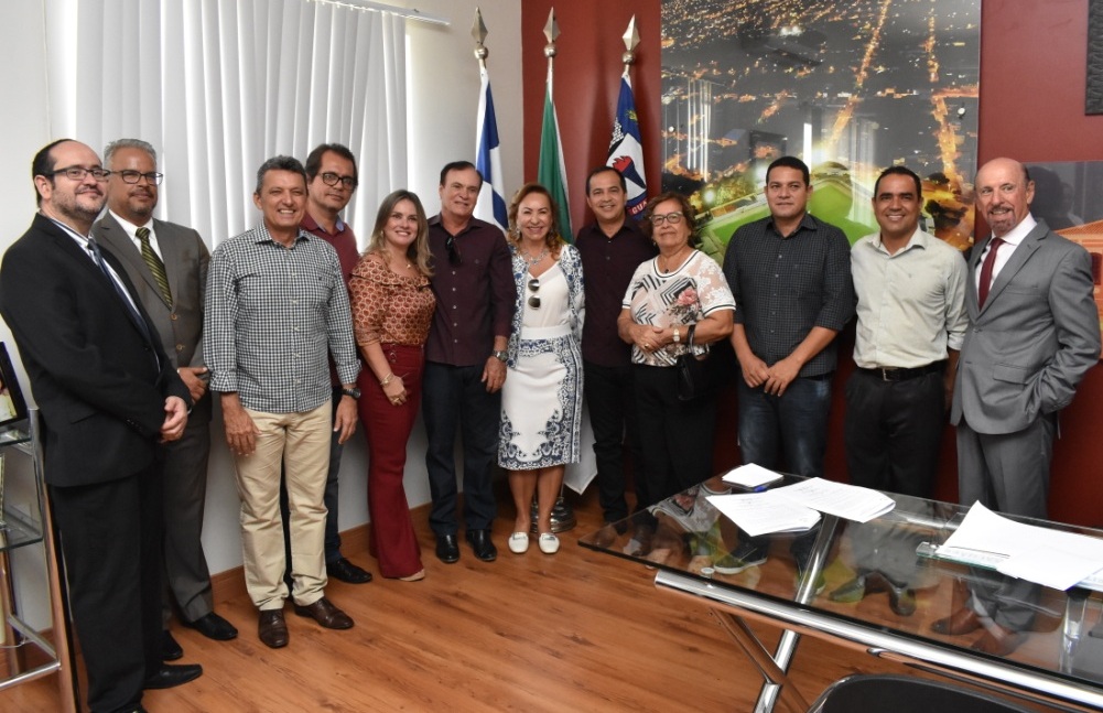 Prefeitura elabora Projeto de Lei para doação de área para construção de Núcleo de Saúde da Fip – Guanambi