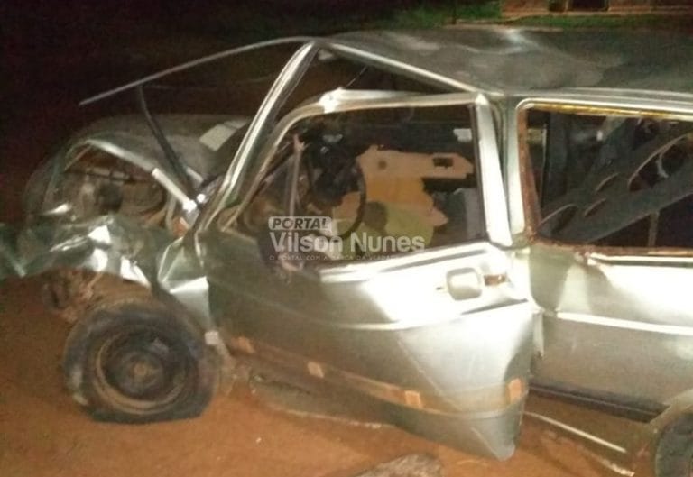 Seis pessoas ficam feridas, após carro bater na traseira de caminhão, na zona rural de Palmas de Monte Alto