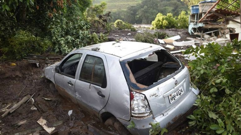 Dois engenheiros suspeitos de fraudes em Brumadinho são presos