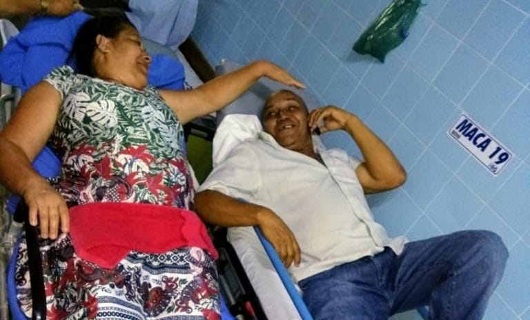 Após 30 anos, irmãos se reencontram durante atendimento em hospital em Guanambi