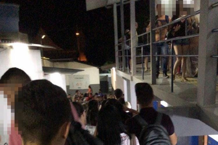Abalo na estrutura de prédio assusta alunos em Vitória da Conquista