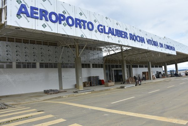 Bolsonaro confirma presença na inauguração do novo aeroporto de Vitória da Conquista