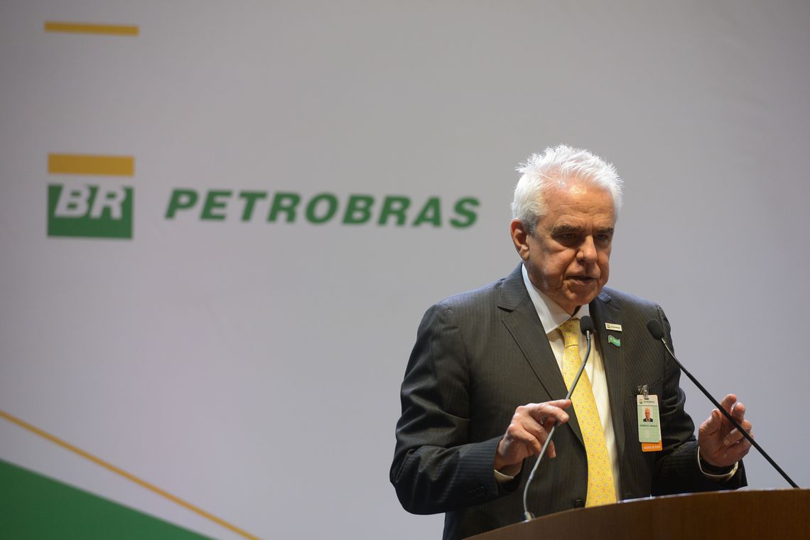 Presidente da Petrobras nega interferência do governo
