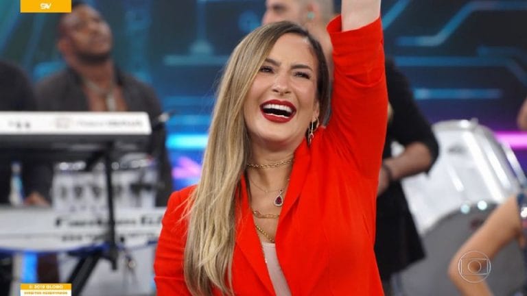 Claudia Leitte está grávida, depois de Davi e Rafael vem menina