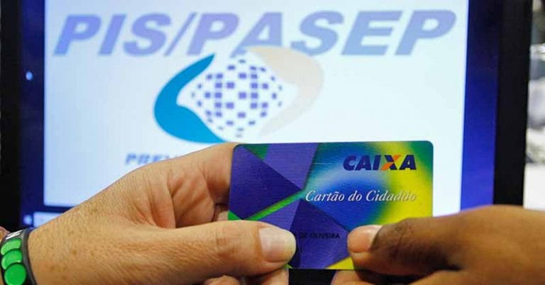 Nascidos em março e abril começam a receber abono salarial do PIS 2017