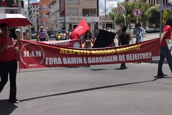 Ato em solidariedade a vítimas de Brumadinho é realizado em Guanambi e outras cidades