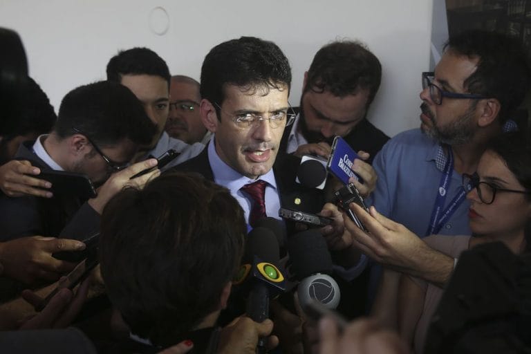 Após exoneração, Marcelo Álvaro diz que retorna amanhã ao Turismo
