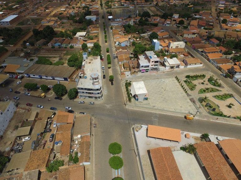 Homem morreu após pular de caminhão sem freio em Licínio de Almeida