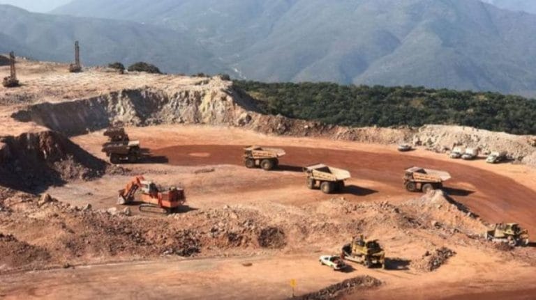 Explosão em mineradora deixa mortos e feridos na Bahia