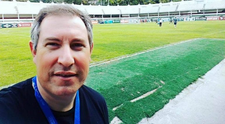 Jornalista sobrevivente do acidente com a Chape morre aos 45 anos