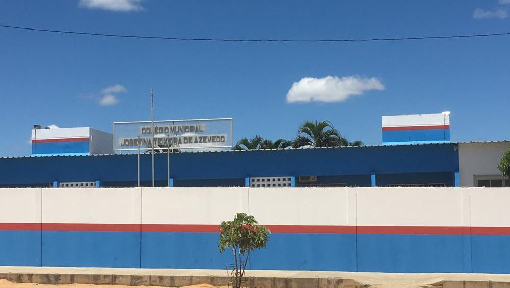 Obrigatoriedade de compra de uniformes da metodologia CPM gera polêmica em Guanambi